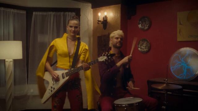 SOFI TUKKER x Amadou & Mariam - "Mon Cheri" (Official Video)
