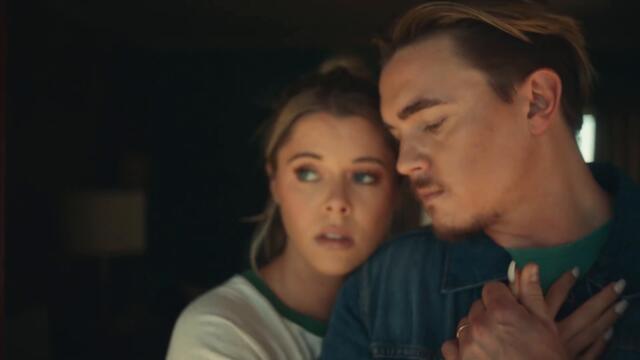 Jesse McCartney - Kiss The World Goodbye (Official Video)