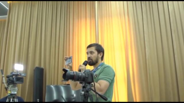 ЖУРНАЛИСТ УДАР САВОЛ БЕРДИ ПРЕЗИДЕНТ ВАКЦИНА ОЛДИМИ НУРМАТНИ ЭСА ТИЛИ АЙЛАНМАЙ ҚОЛДИ