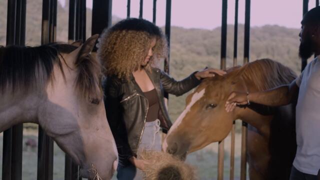 YOAN  : "PLI DOUS " ( official video )