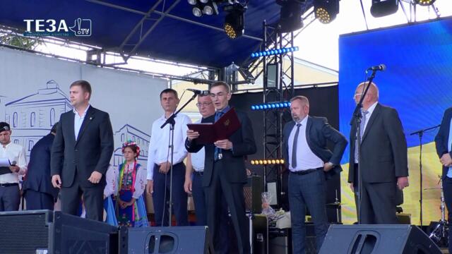 Відзначив сам Президент: керівника "Дубномолоко" нагородили орденом