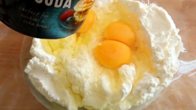 Mixer le fromage avec les oeufs pour 1 résultat surprenant ! Vous serez heureux !