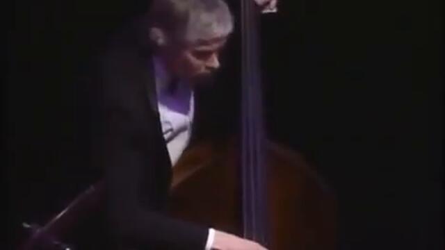 Oscar Peterson Quartet LIVE - feat. Joe Pass