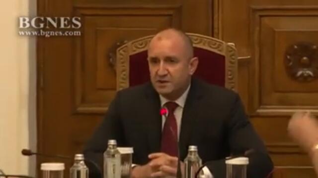 Радев накара Карадай да отговори коя за него е родината майка