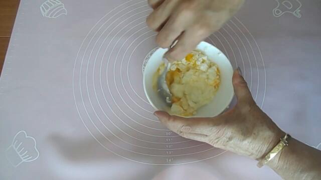 БУТЕР БАНИЧКИ СЪС СИРЕНЕ