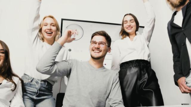 Lève toi ! - André Éthève (English, Ελληνικοί, Български, Portugues, Italiano...)