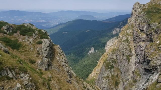 7 факти за връх Ботев | Как се изкачва първенецът на Балкана