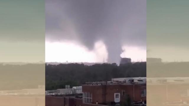 Dramatic footage of the tornado TouchDown  Near   Maryland and New Jersey , USA
