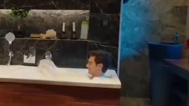 Ömer’in zengin banyosu🛀🏻🧼 #shorts