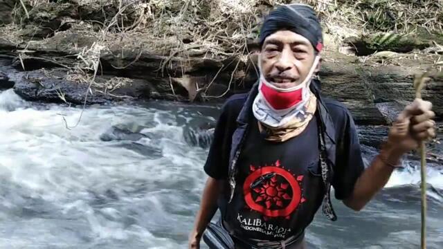 ABDUL AZIS BARAJA, SANG PEMBURU BENDA KUNO Part 85