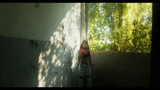 BaddGyal feat. NANE, AlbertNbn - Bandana (Official Video)