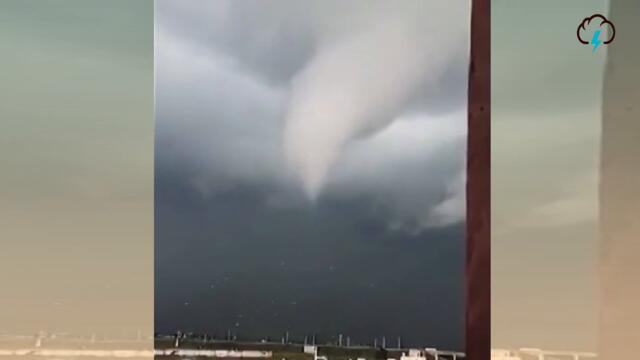 Horrifying footage shows moment massive tornado hits China's Inner Mongolia