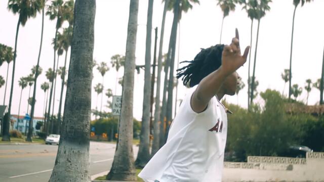 Dee Rogers - Answers (Official Video)