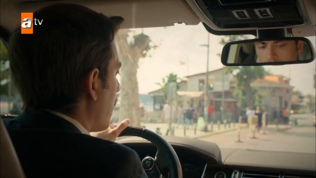 Akif, Suzan'ın çalıştığı butiğe gidiyor - Kardeşlerim 20. Bölüm