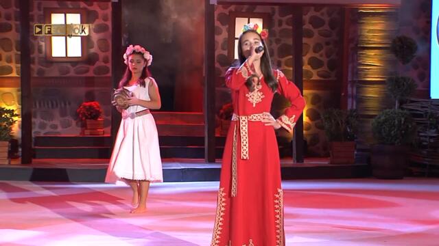 Кристин Валериева – Киряна вино продава / Детски Пирин Фолк 2021