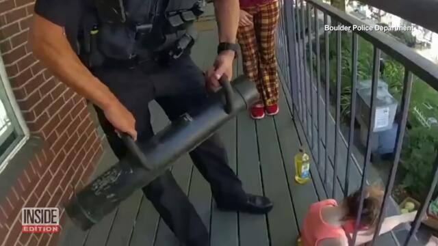 Cops Use Battering Ram to Free Girl’s Head From Railing