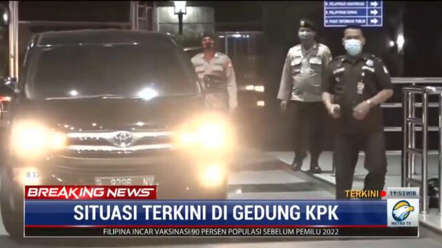 Azis Syamsuddin Dijemput Paksa KPK