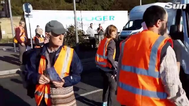 Eco-protesters block Dover ferry Port aggravating HGVs nationwide shortage problem