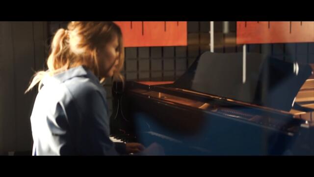 SOPHIA - Niemals Allein (Official Video)