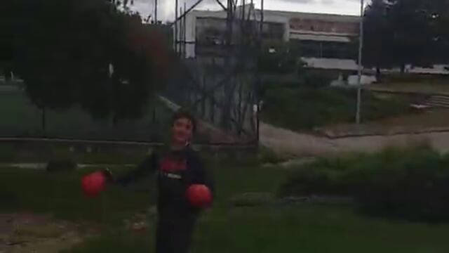 уличен бокс смях