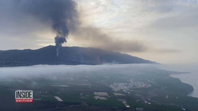 These Volcanic Rocks Are So Hot They Boil Water Immediately