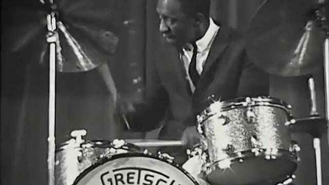 Art Blakey & the Jazz Messengers LIVE - "A Night in Tunisia" (Dizzy Gillespie)