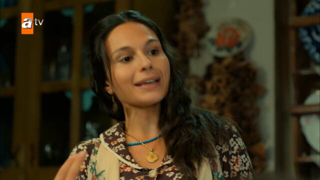 Haminne Hünkar Hanıma ağlıyor - Bir Zamanlar Çukurova 106. Bölüm