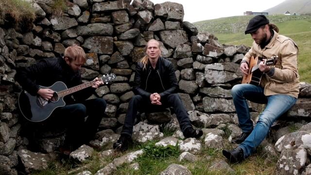 Hamradun - Kirsten Piils Kilde (live acoustic)