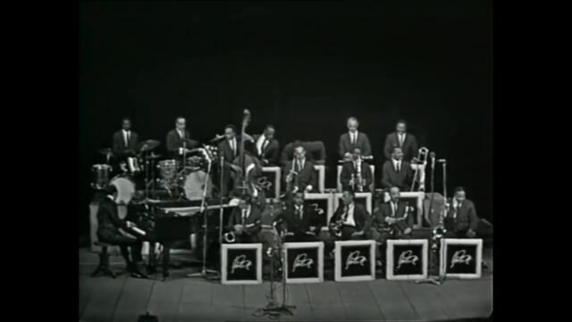 Take the "A" Train with solo by Elvin Jones - Duke Ellington