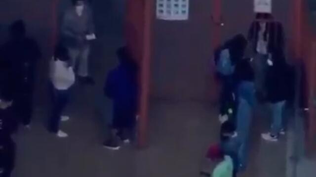 Училище в Лос Анжелис