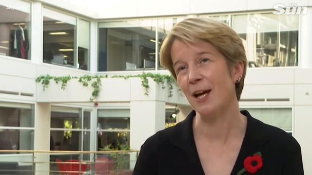 Covid booster jabs will help avoid a winter lockdown says NHS chief