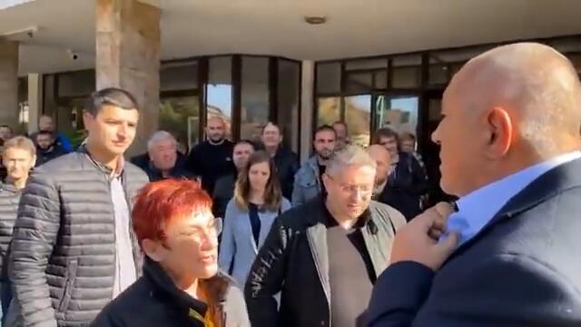 Бойко Борисов в Тетевен, разкри измамите които гласят... 10.11.2021 г.