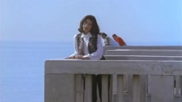 Laura Pausini - La Solitudine (Official Video)
