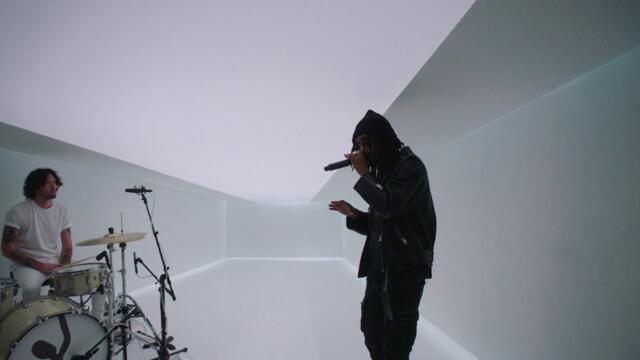 Chiiild - Weightless (Live) | Vevo DSCVR Artists to Watch 2022