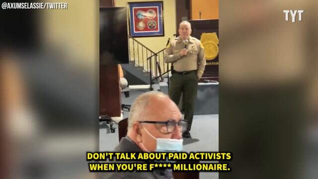 LA Sheriff Gets Publicly Humiliated By Crowd