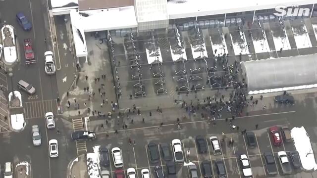 Michigan school shooting - Student kills 3 & injures 8 at Oxford High