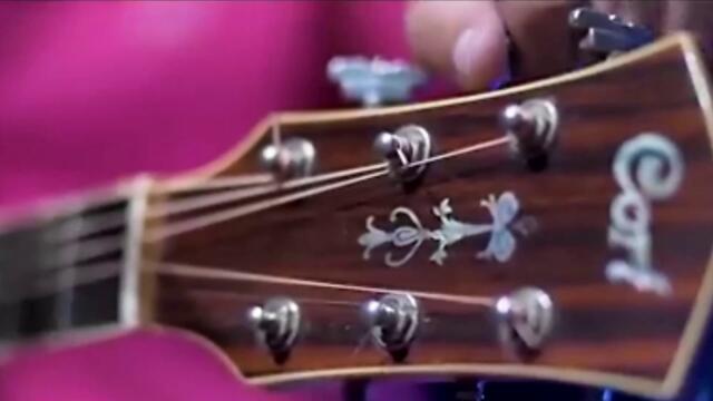 Γιάννης Πλούταρχος - Περνάς Καλά - забавляваш ли се