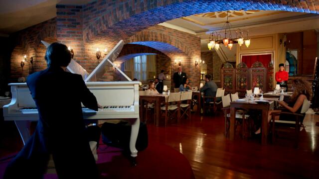 Önce İstemsiz Kasılmalar Başlayacak - Bana Adını Sor Film