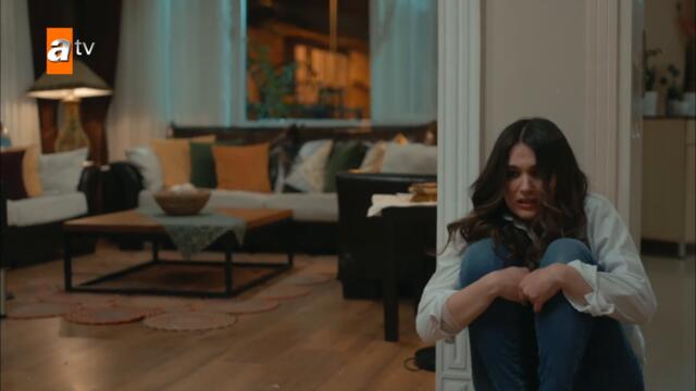 Emir, Elif'in kapısında tüm gece nöbet tuttu - @Adı Sevgi 6. Bölüm
