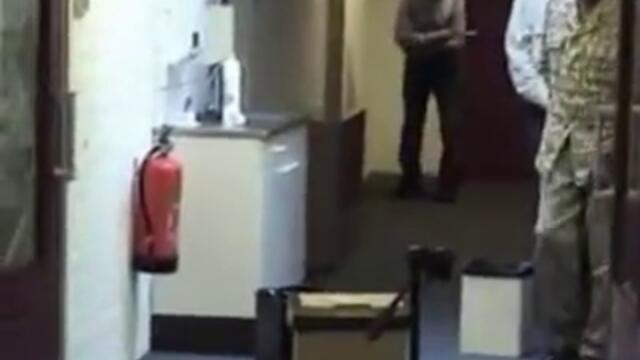 Blind man navigates obstacle course perfectly