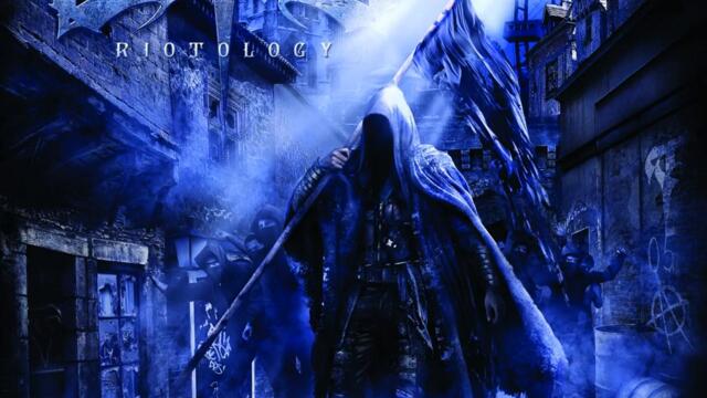 Between Poets And Murderers