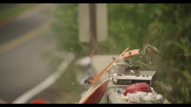 Paramore: Ain't It Fun [OFFICIAL VIDEO]