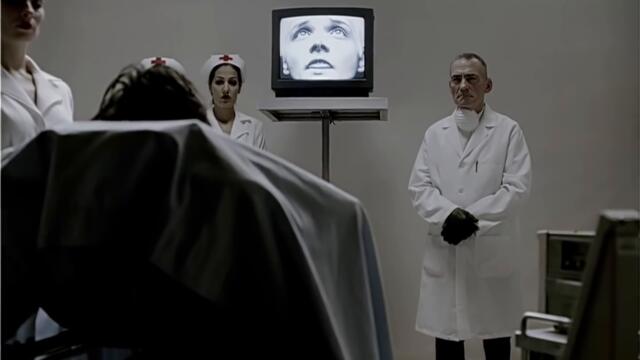 My Chemical Romance - Welcome To The Black Parade [Official Music Video] [HD]