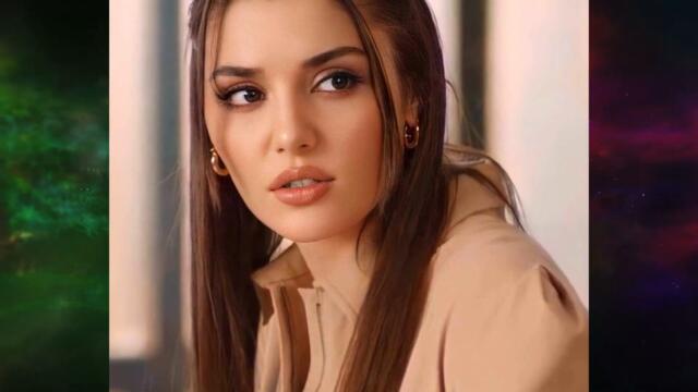 Funny reaction of Hande Ercel while preparing to be in a ceremony😂