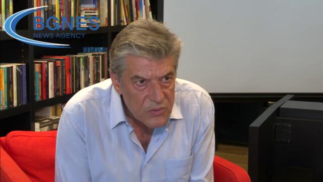 Доц Гълъбов: Когато управляваш криза, търсиш максимално съгласие