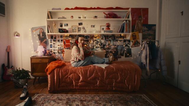 ERNES - Relationshit (Official Video)