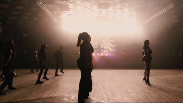 Sophie Ellis-Bextor x @Wuh Oh - Hypnotized (Official Video)