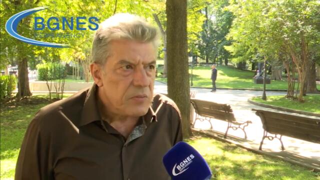 Доц. Гълъбов: Василев некомпетентно подходи към бюджета