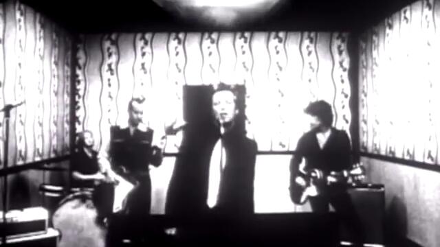 Stone Temple Pilots - Lady Picture Show (Official Music Video)