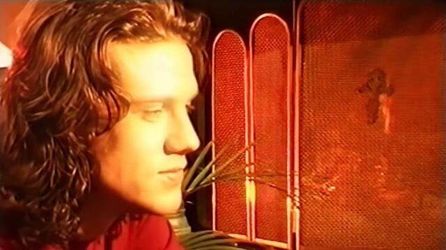 Софи Маринова - Нежна е нощта 2001